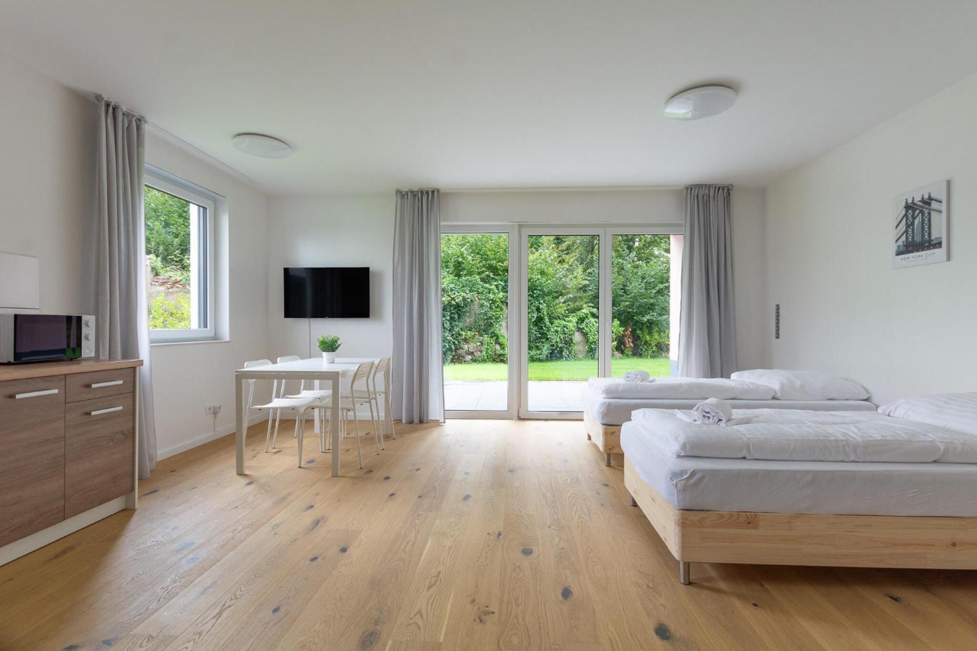 T&K Apartments - Bergisch Gladbach - 7 Comfortable Apartments - 20 Min To Fair Messe Cologne المظهر الخارجي الصورة